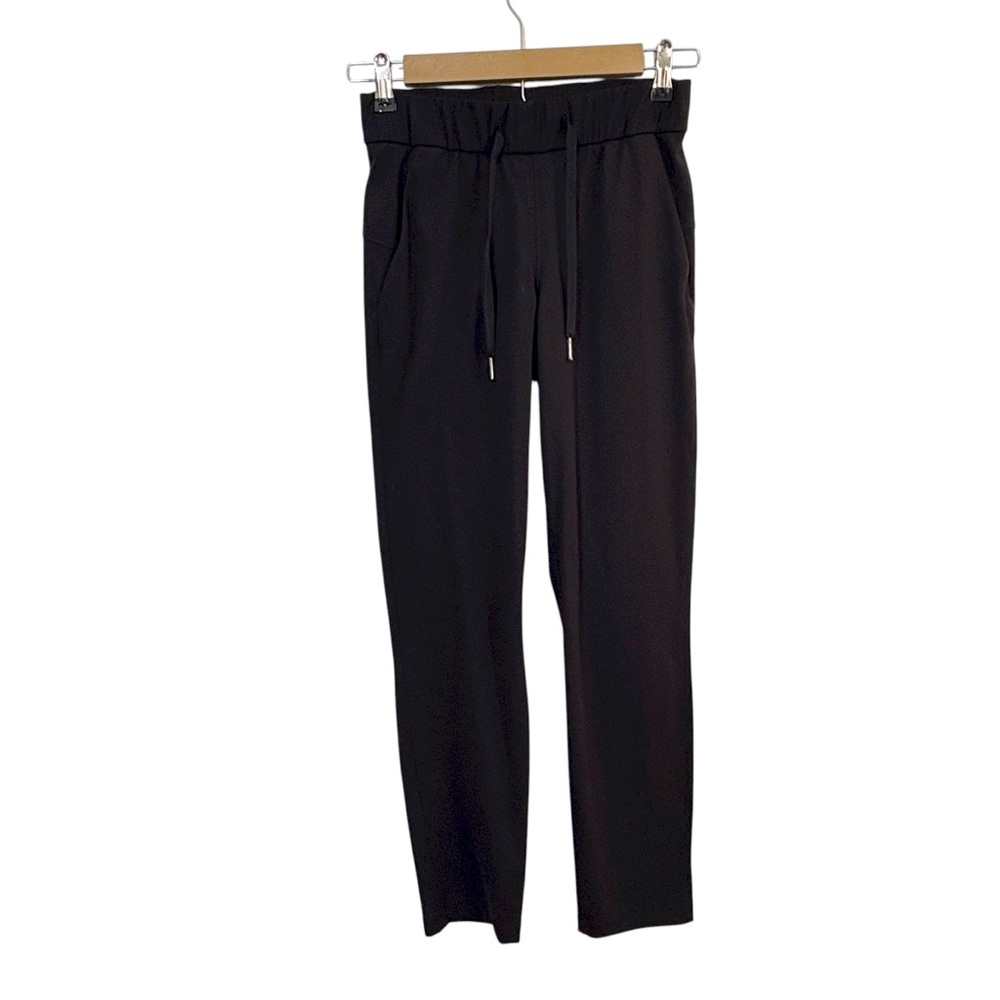 Lululemon Size 2 Black Stretch High Rise Pants 7/8 Gym Casual Active Outdoor